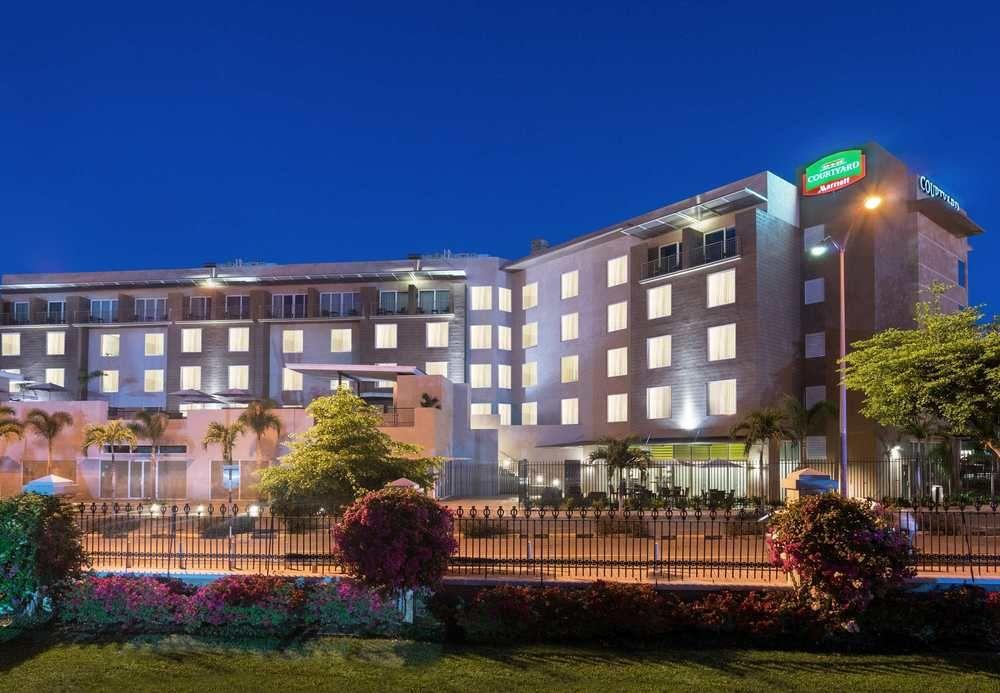 Courtyard By Marriott Kingston, Jamaica Hotel Eksteriør billede