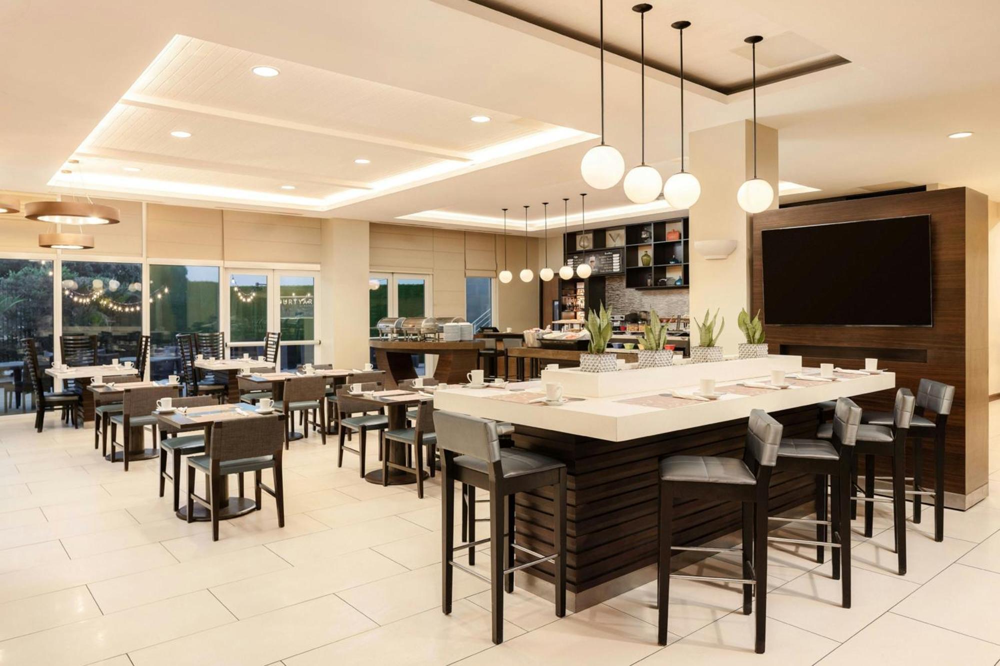 Courtyard By Marriott Kingston, Jamaica Hotel Eksteriør billede